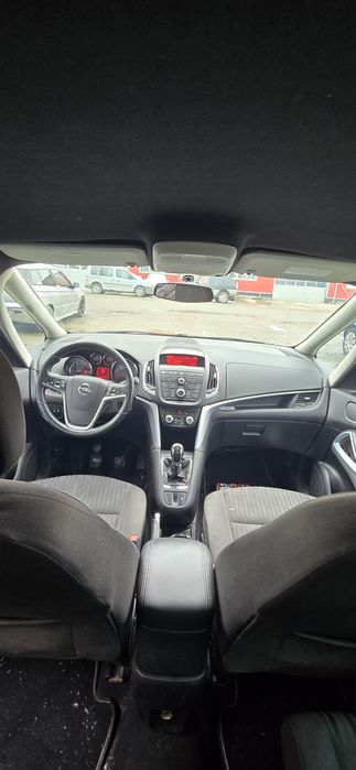 Opel Zafira 1.6 turbo 150ps бартер