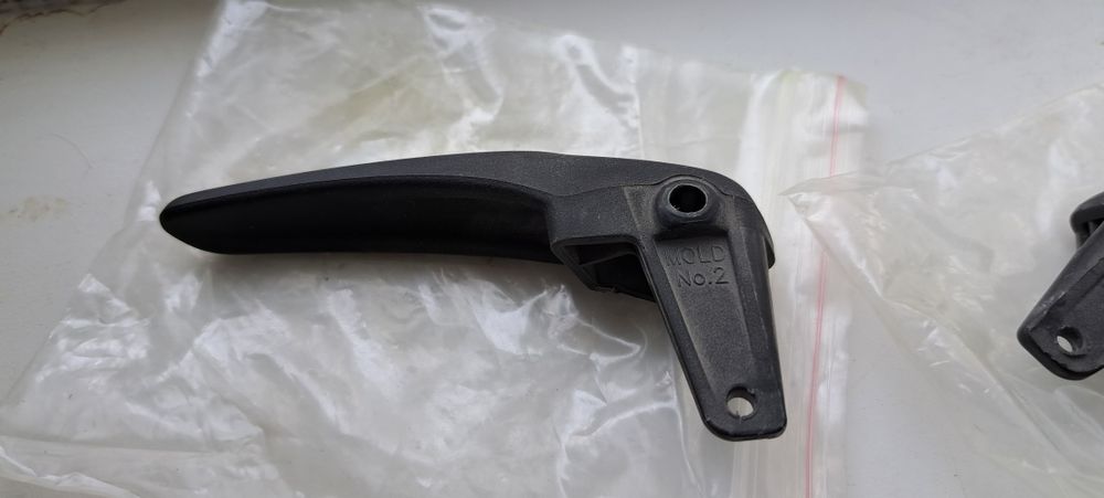 Дверные ручки кобальта