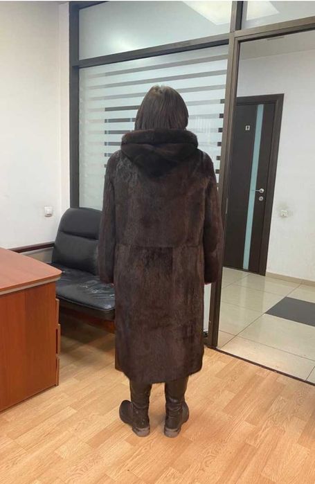 Норковая красивая шуба