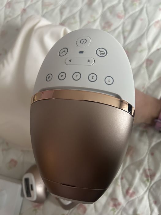 Фотоепилатор Philips Lumea Prestige