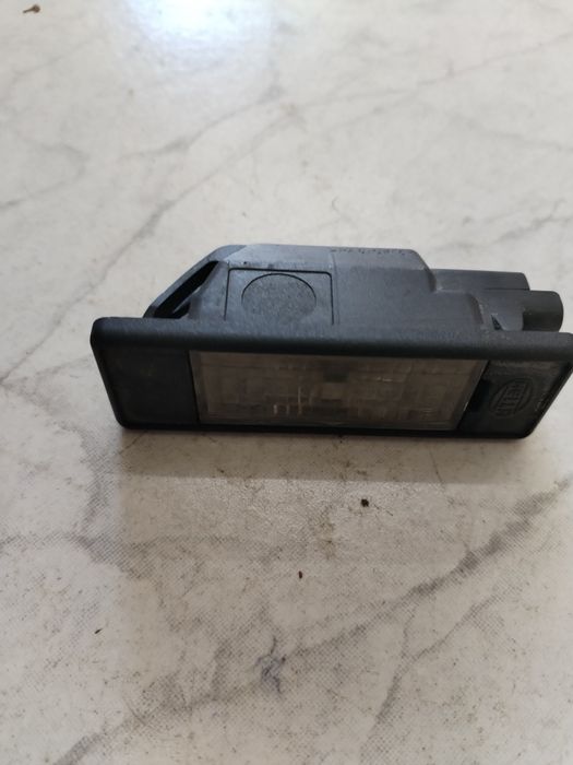 Плафон регистрационен номер за CITROEN C4 1.4 i 16V 88 hp