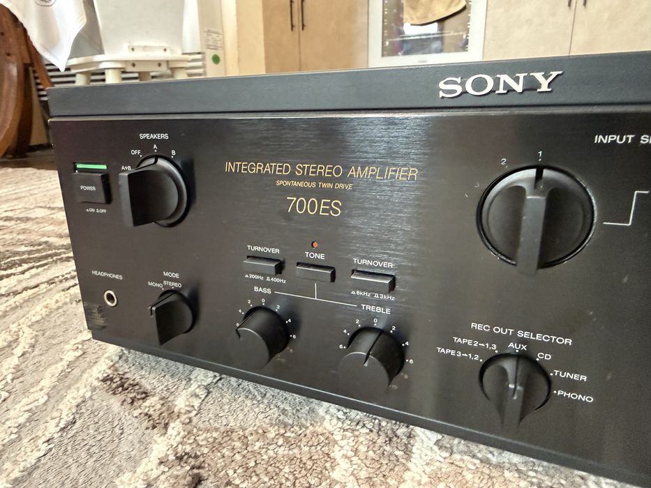 Sony TA-F700ES Висок клас стерео усилвател