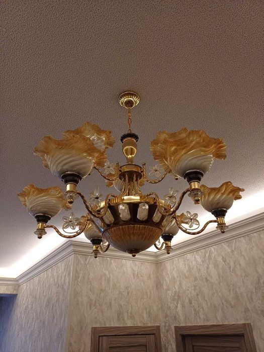 Люстра большая потолочная