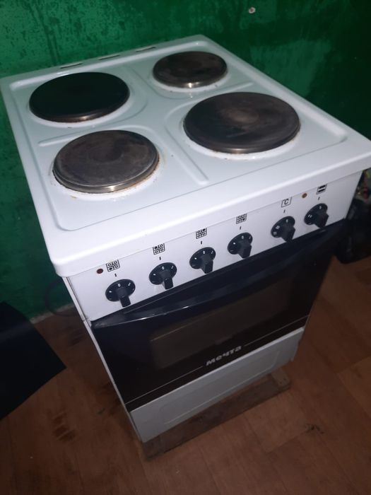 Продаётся электро плита