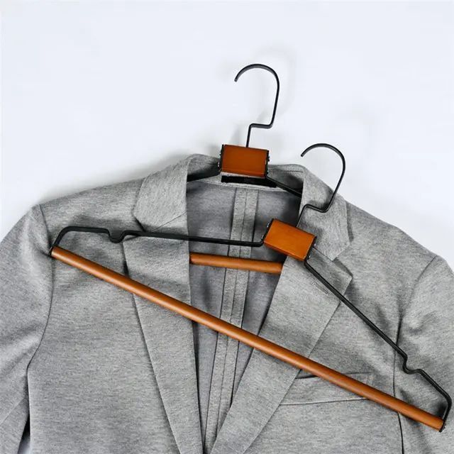 Вешелка для одежды