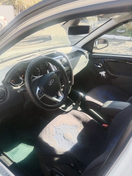 Продам автомобиль Lada Largus Cross