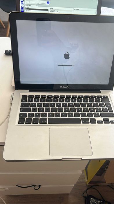 ***Oferta Macbook Pro i5 /SSD 500 Gb /8 Gb Ram***