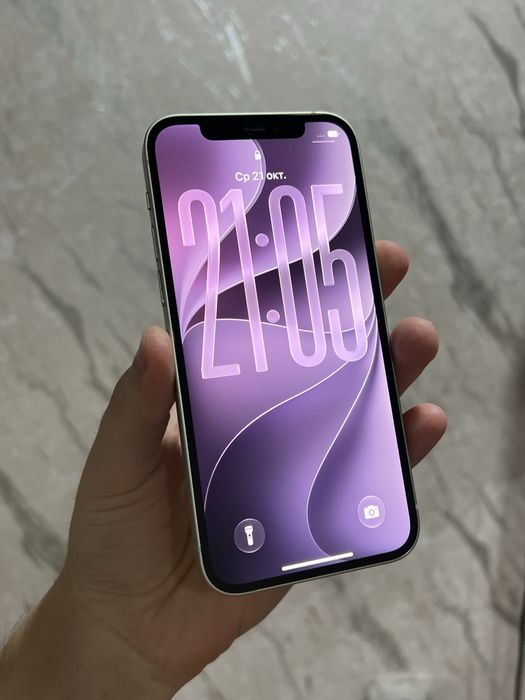 iPhone 12 64GB. Идеал. 100% аккумулятор
