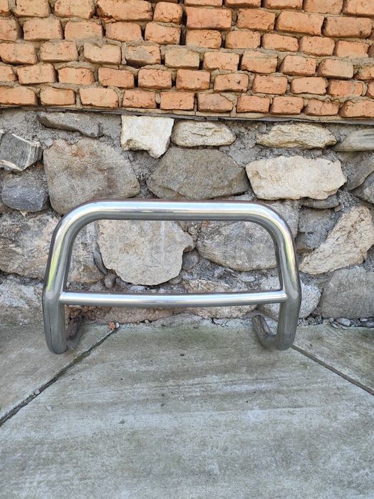 Vând Bullbar Jeep