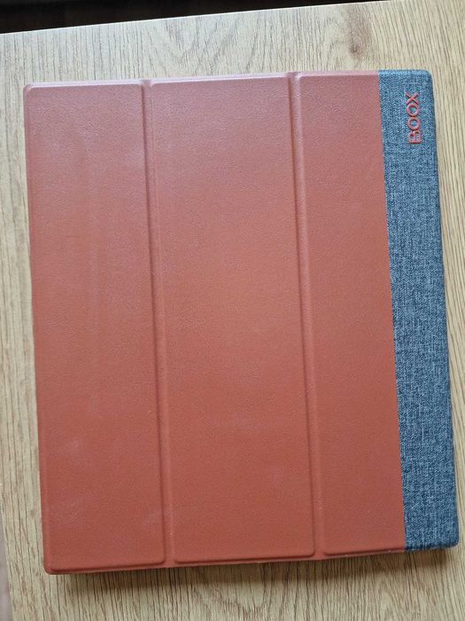 Kobo Elipsa 10.3" E-Ink + Kobo Stylus + Калъф | Като нов