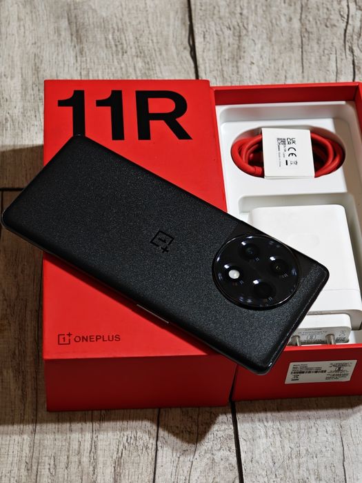 One Plus 11R 256 gb Ram 16 5G