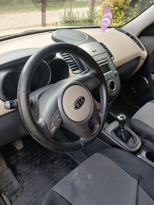 Vand Kia Soul 1,6 Benzina