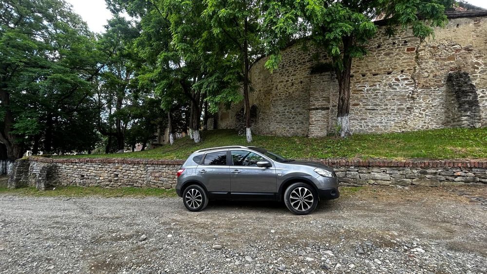 Nissan Qashqai 1.5 dci / adus recent in tara
