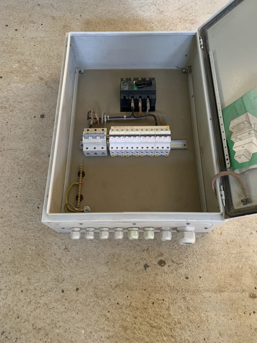 Tablou metalic  Trifazic