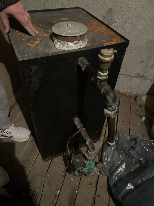 Камина с водна риза и помпа 13кW