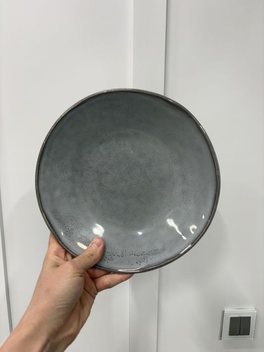 Набор керамических тарелок