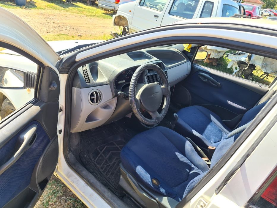 Фиат Пунто 1.9,86,к.с, JTD на части.