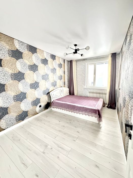 Продается 4-х комн квартира