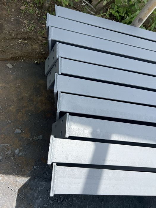 Vând ferme si stâlpi pentru hala structură metalică