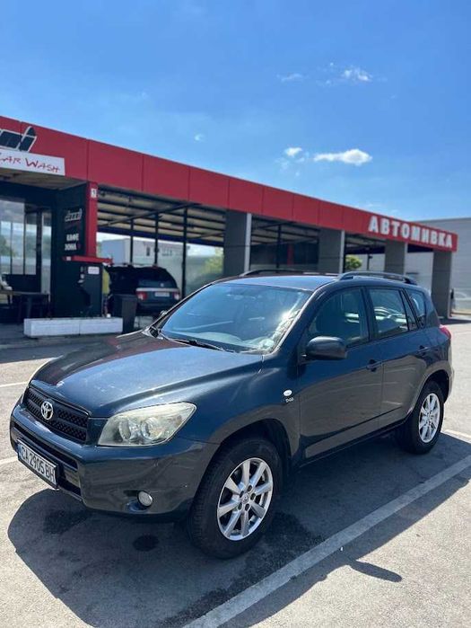 Toyota RAV 4 2. 2 D-4D 151к. 2006