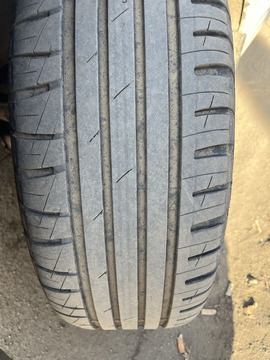 Продам резины 2 шт