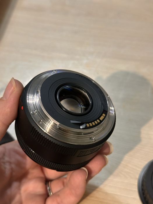 Обьектив 50mm canon EF