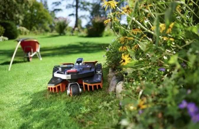 Robot de tuns iarba / gazon, cu tehnologie GPS, Worx Landroid Vision WR208E 800 mp