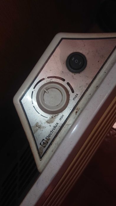 Конвекторна печка ELECTROLUX 1800/2000W.