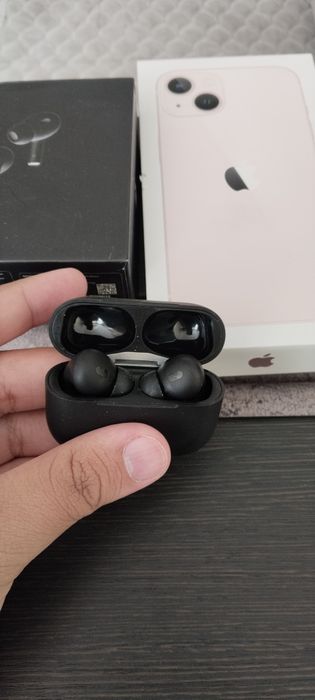 Айфон 13 + AirPods pro.
