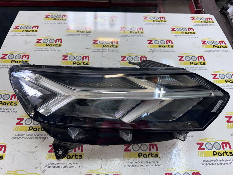 Far dreapta Dacia Logan 3 Sandero 3 Jogger fabricatie 2021-2023