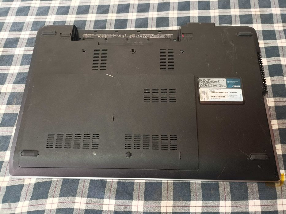 Elemente Asus N73 N73J