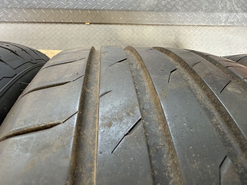 2x2бр. ЧИСТО НОВИ Летни Гуми С Борд 235/55R/18 -HANKOOK+TOYO- DOT:0822+5022 **AO+EV**