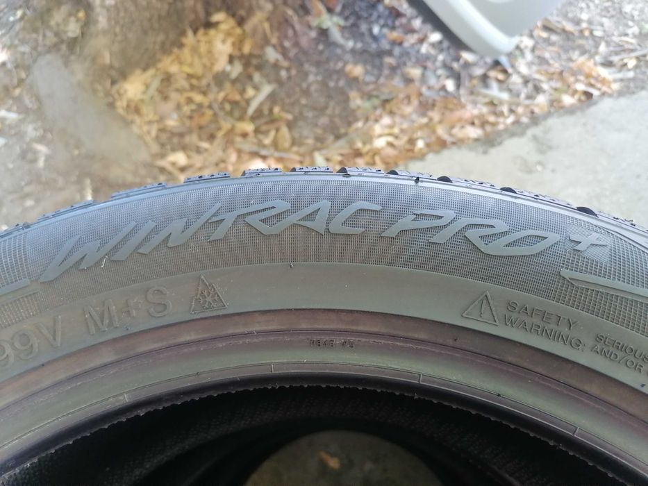 4 бр. Vredestein 225/50R18 DOT 2325.