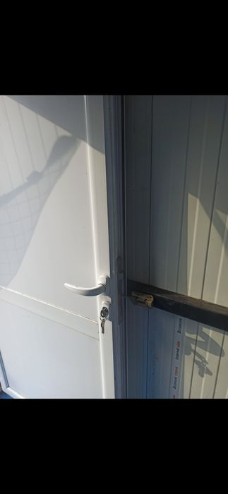 Фургонче от сандвич панел