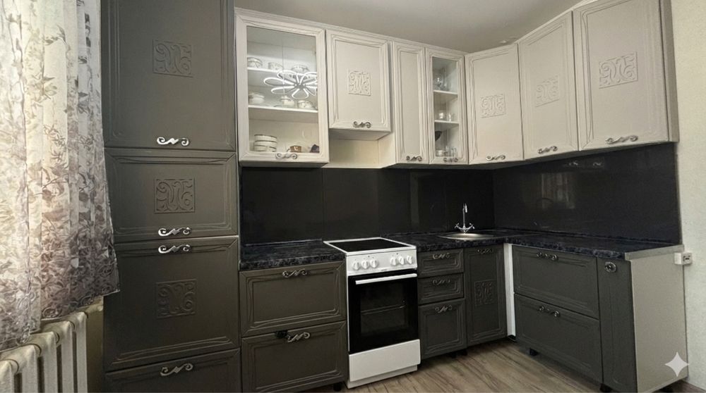 Продам кухонный гарнитур
