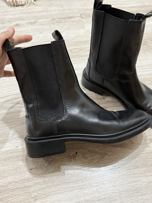 Продаю челси ZARA