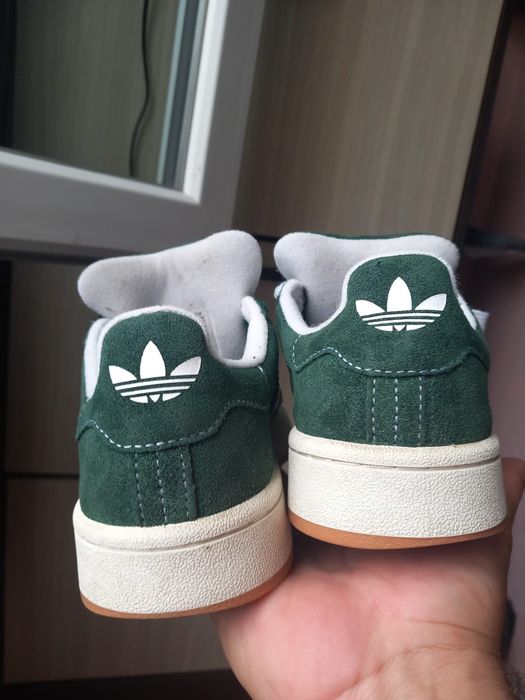 Vand Adidas Campus