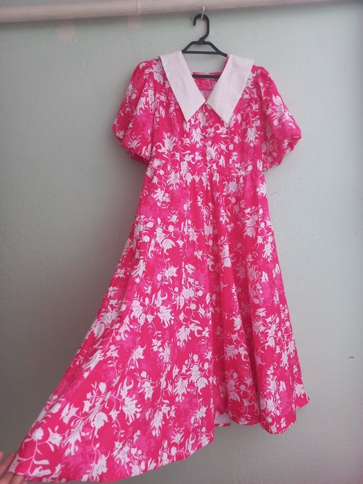 Платья вечерние..