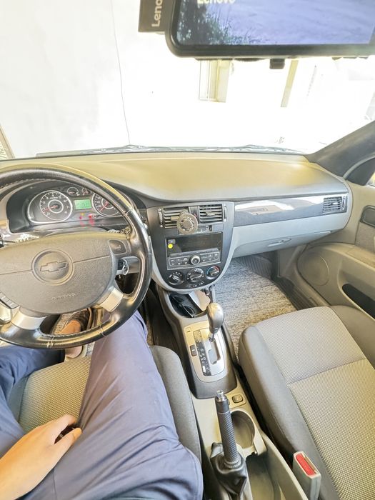 Jentra Oq 2023 lyukli