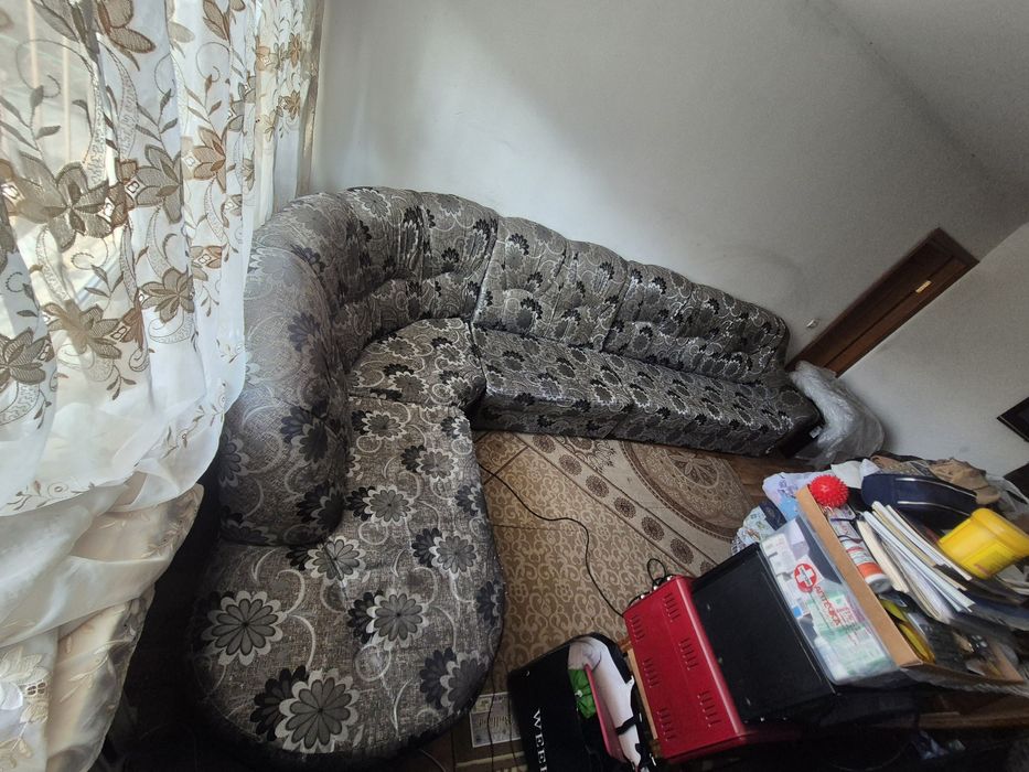 Продам мягкий диван уголок