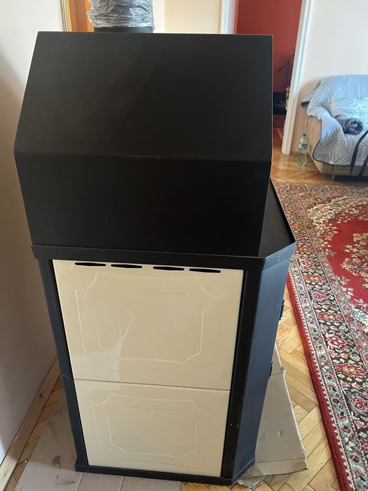 Камина с водна попмпа и юпс