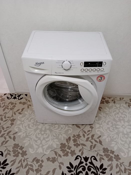 Продаю стиральную машину