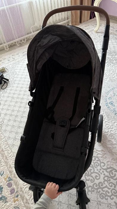Продам коляску в идеальном состоянии