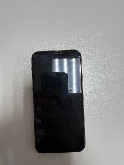 Iphone 11 pro с гарантией