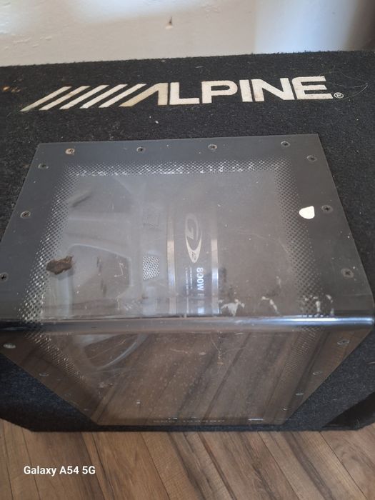 БАС Каса със усилвател