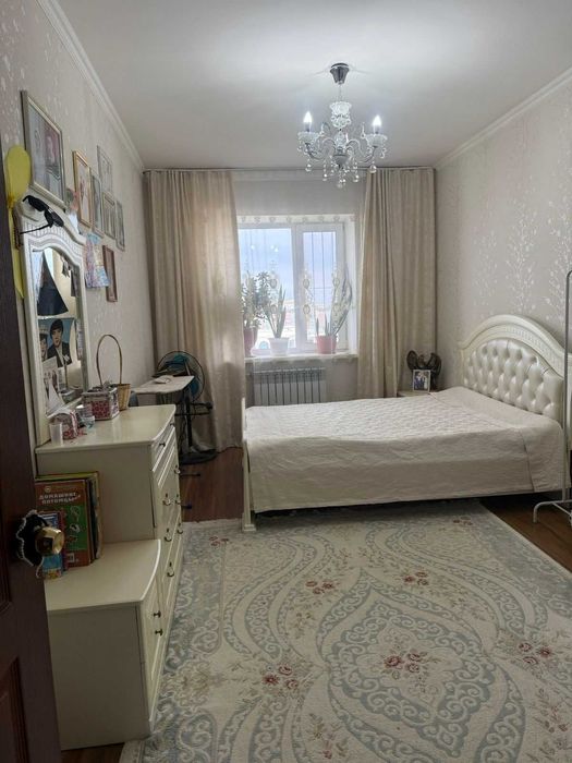 Продам 2х комн кв Батыс