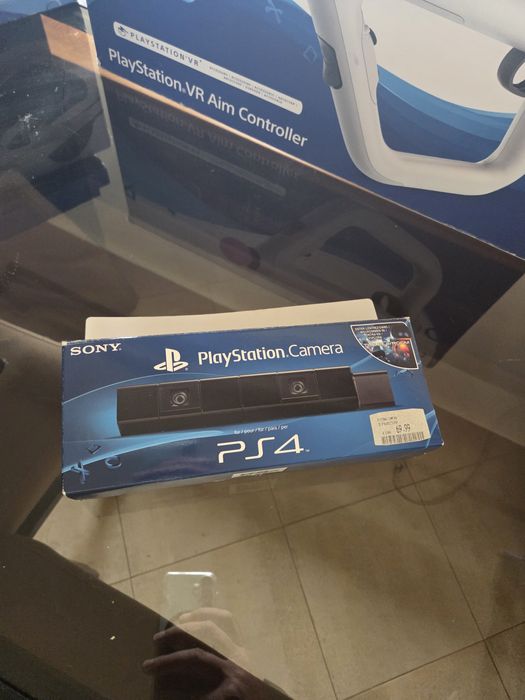 PlayStation 4 Pro + VR + аксесоари + 12 игри