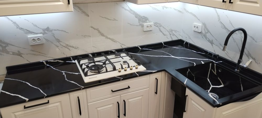 Реставрация камней.