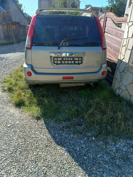 Nissan X Trail 2,0 l benzină
