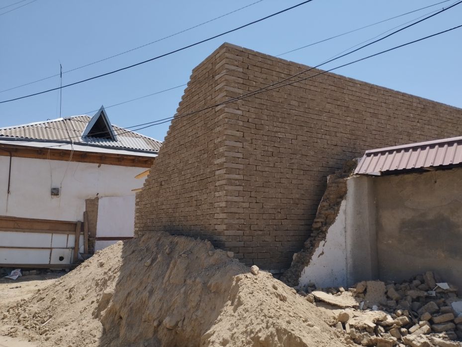 Хом  гишт  пресс